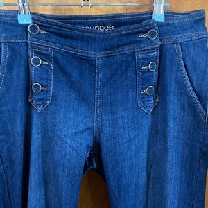 NWOT 9-10 Maurices button up bootcut jeans
